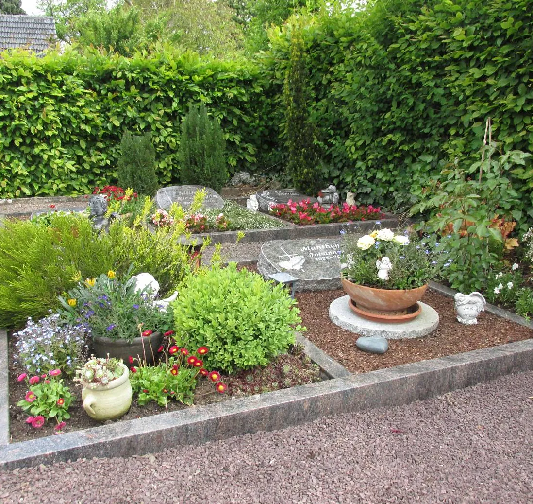 Urnenwahlgrab auf dem Friedhof